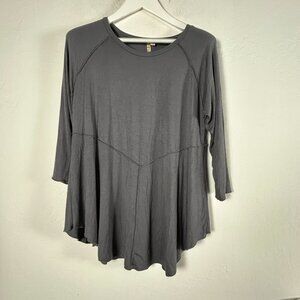 Comfy USA Women Gray 3/4 Sleeve Tunic Top Medium Stretch Casual Relaxed USA Made